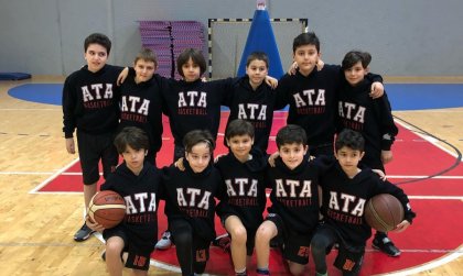 2010 Takımımız Resmî Ligde