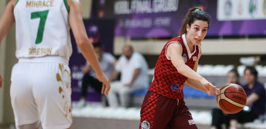 PROFESYONEL KADIN BASKETBOL A TAKIMIMIZ