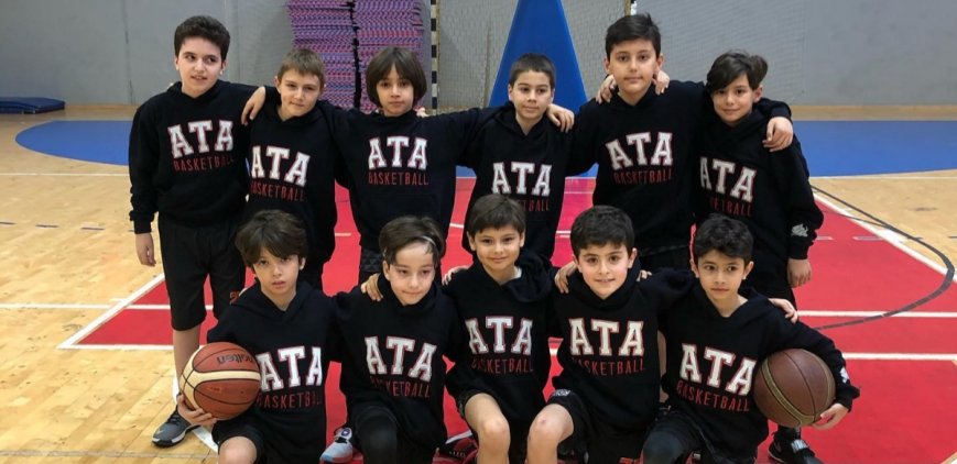 2010 Takımımız Resmî Ligde