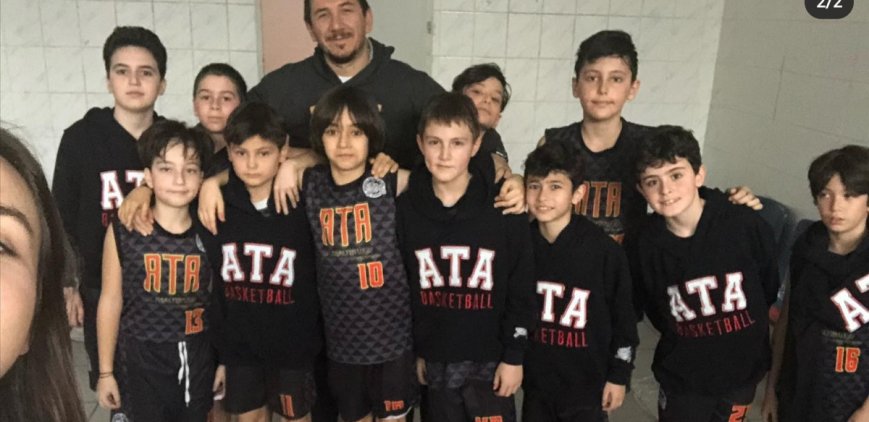 2010 Takımımız Resmî Ligde