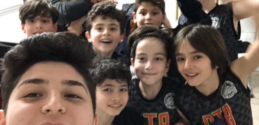 2010 Takımımızdan  İlk Resmi Lig Galibiyeti 