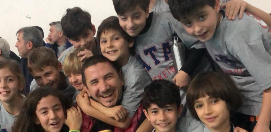 2010 Takımımız İstanbul Gelişim Liginde